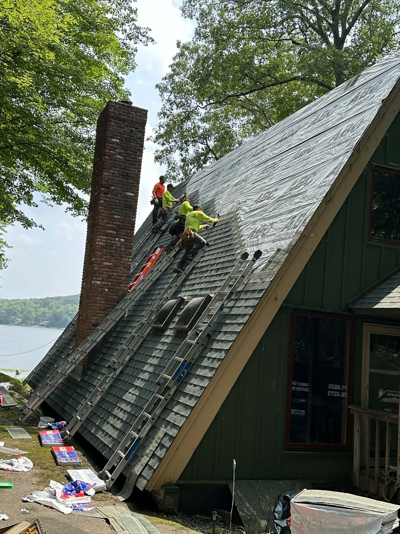 How Seasonal Weather Affects the Cost and Timing of Roof Repair