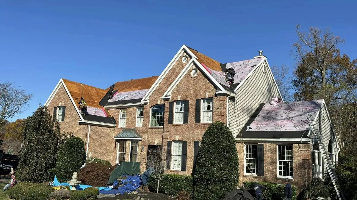 What Are Eaves on a Roof and Why Are They Important?