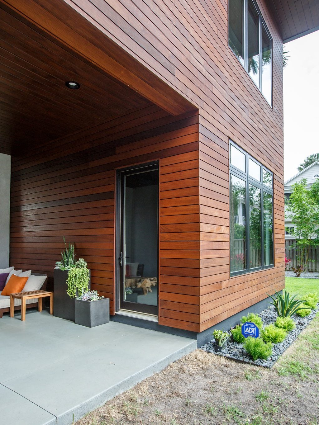 Siding replacement services in Erdenheim, Montgomery, NY - Professional contractors